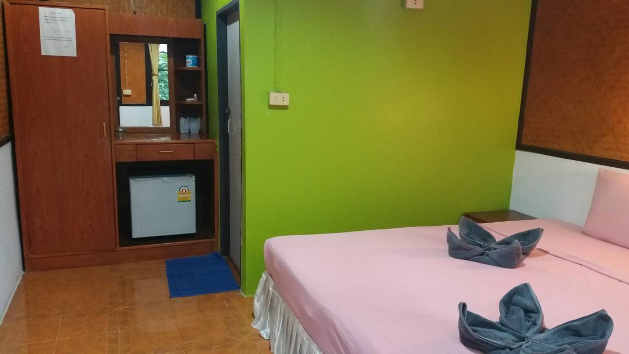 Lanta Sunny House Hotel Ko Lanta Szoba fotó