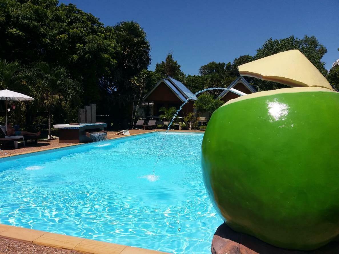 Lanta Sunny House Hotel Ko Lanta Kültér fotó
